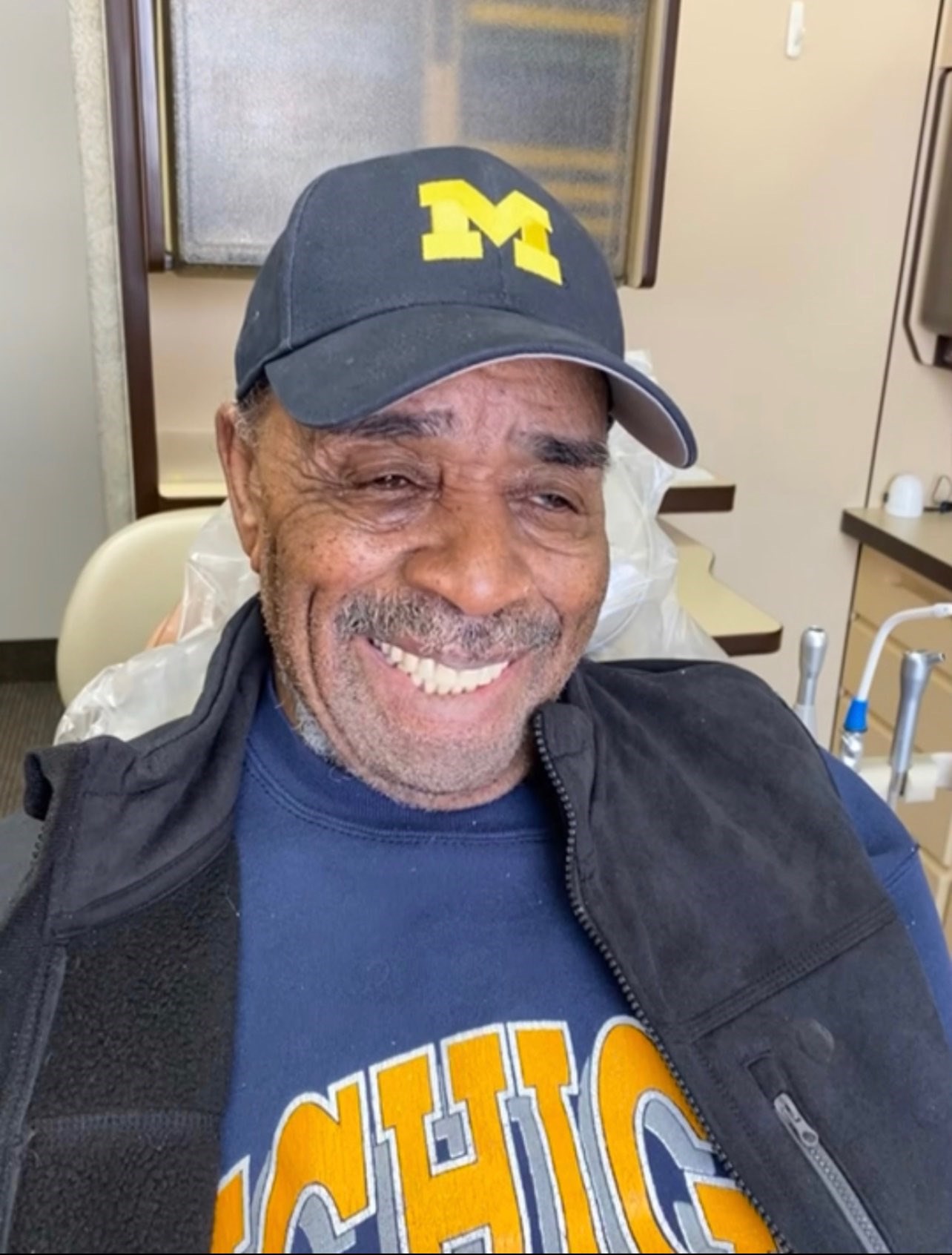 Obituary of Earnest Davis