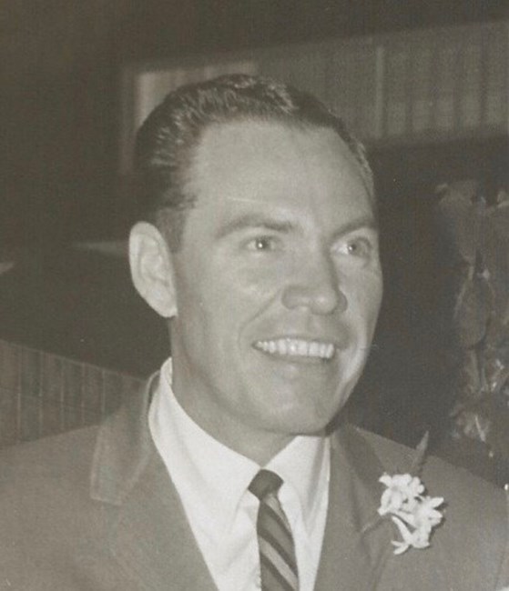Obituary of Hoyt Lenier Brackett