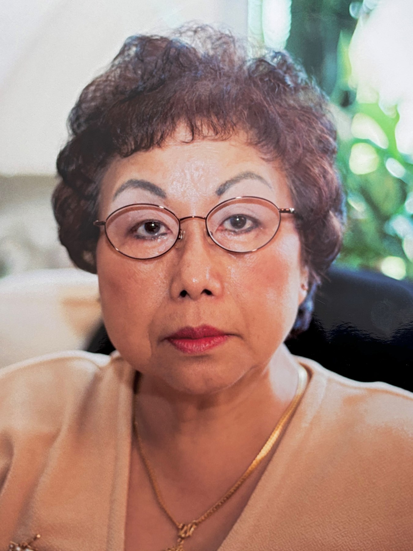 Obituary of Ms. Annie King Bing Ng