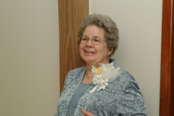 Obituary of Elizabeth E Smith