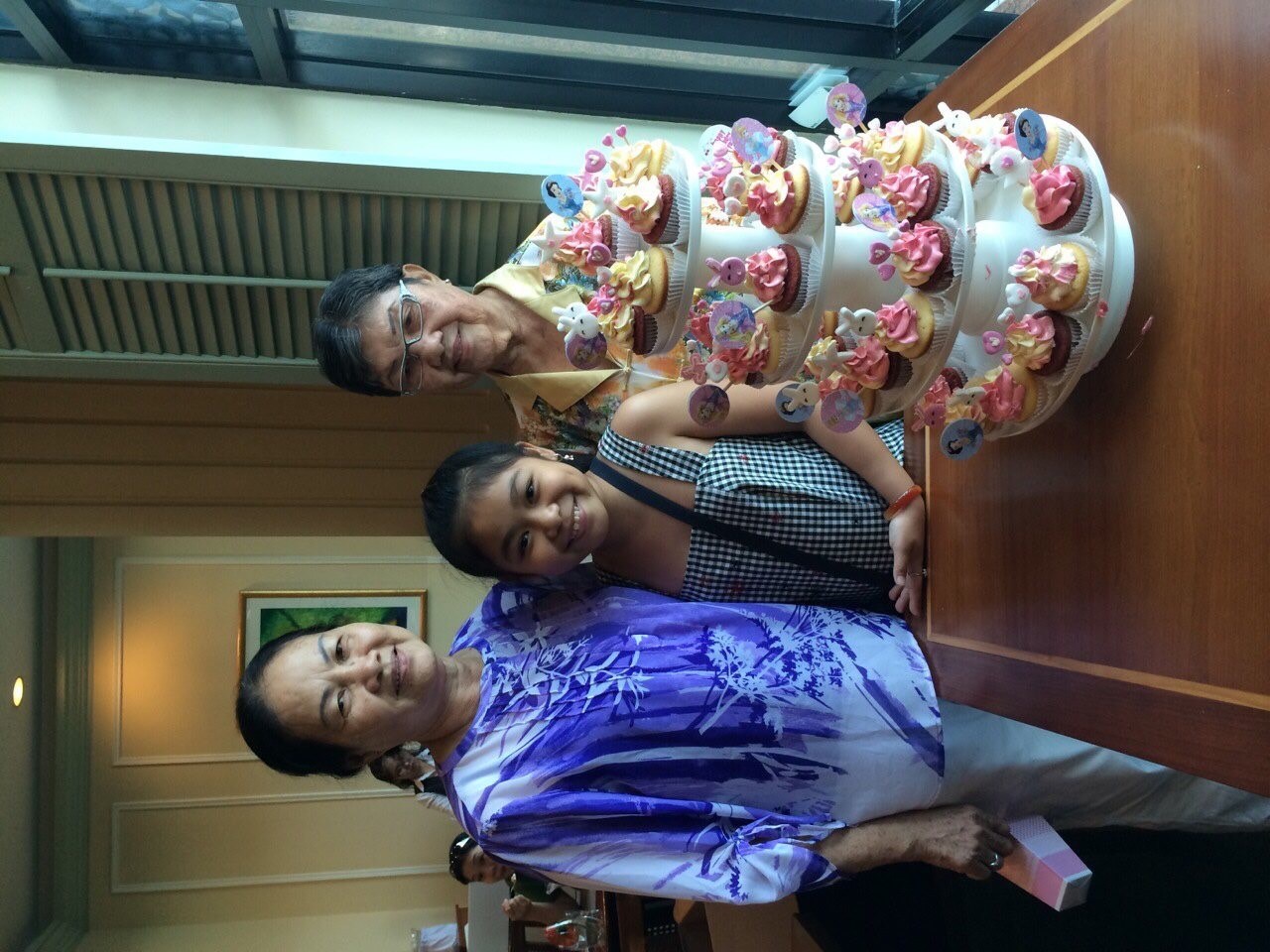 Obituary of Nhung Le