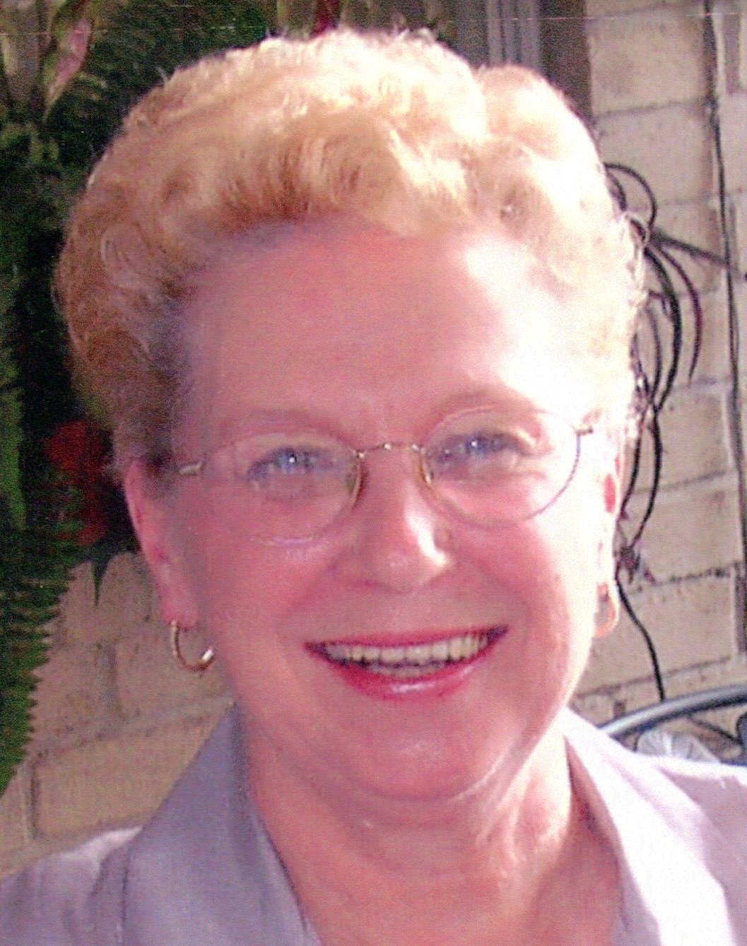 Mary Crisp Obituary