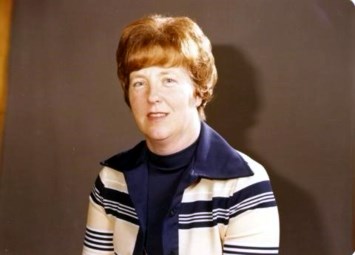 Obituario de Lois E. Miller