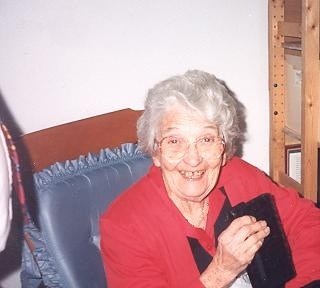 Obituario de Elsie B Taylor