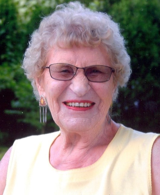 Obituary of Lillian L. Snyder