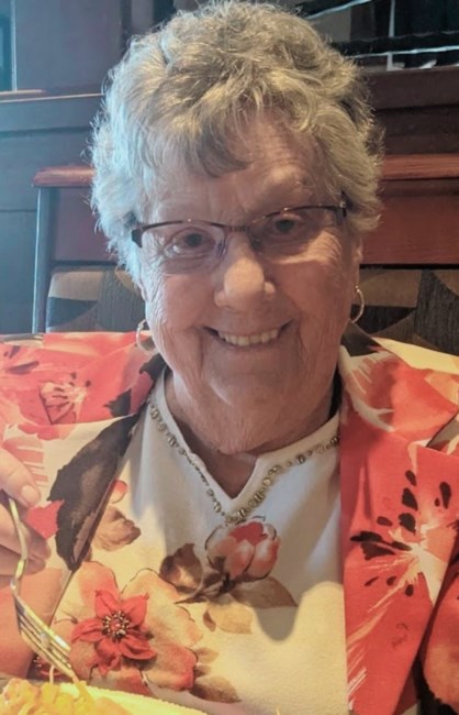 Obituary of Lavonne Elaine Ray