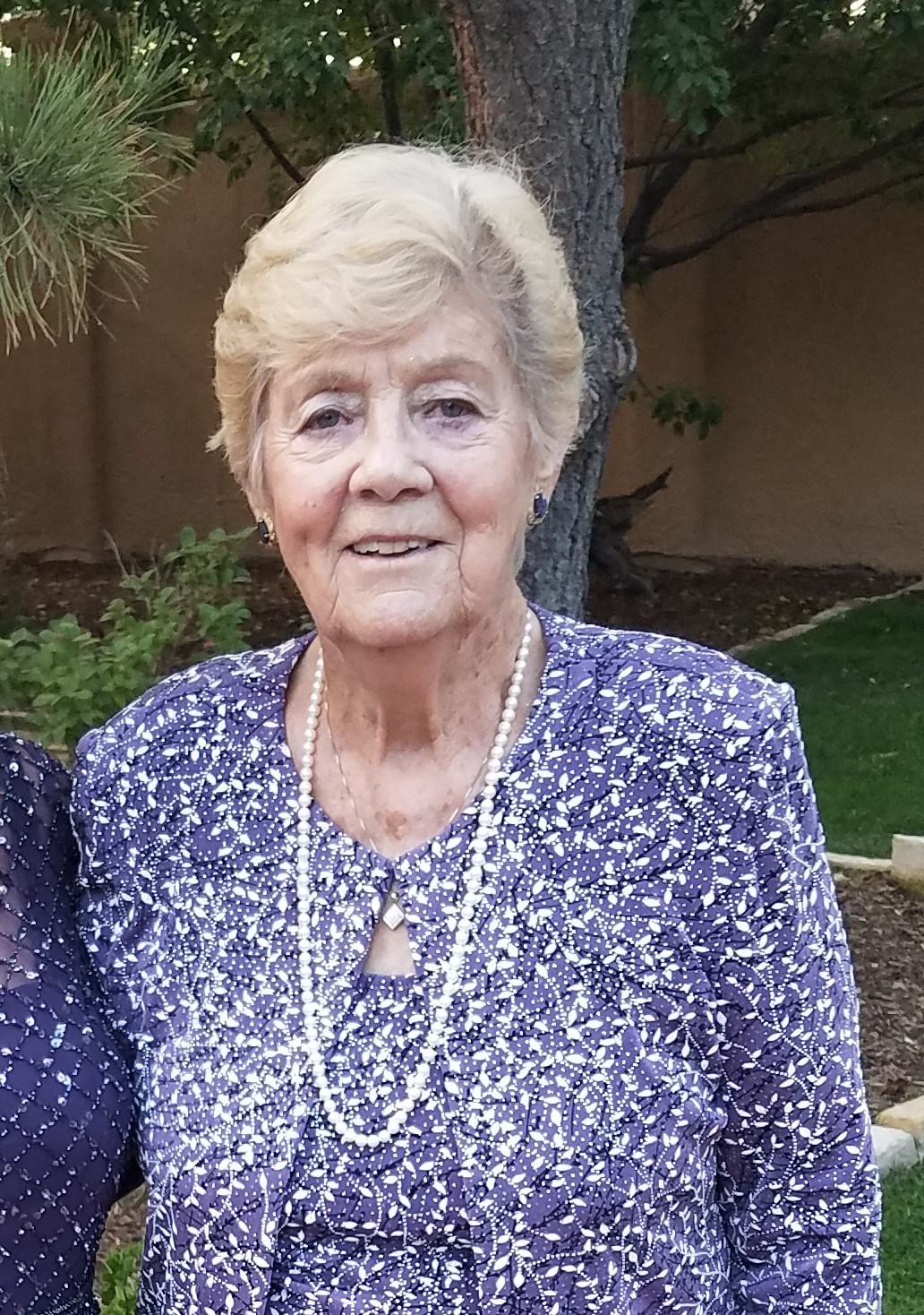 Obituary of Joan R. Blumenshine