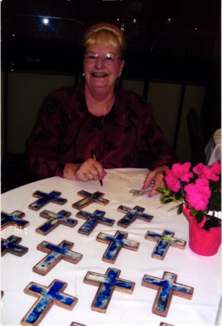 Avis de décès de Alice Joyce Baker