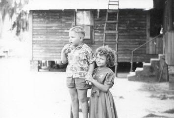 Obituary of Maxie William Zipperer & Linda Alpizar