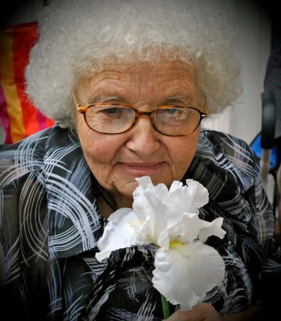 Obituary of Lucille H James