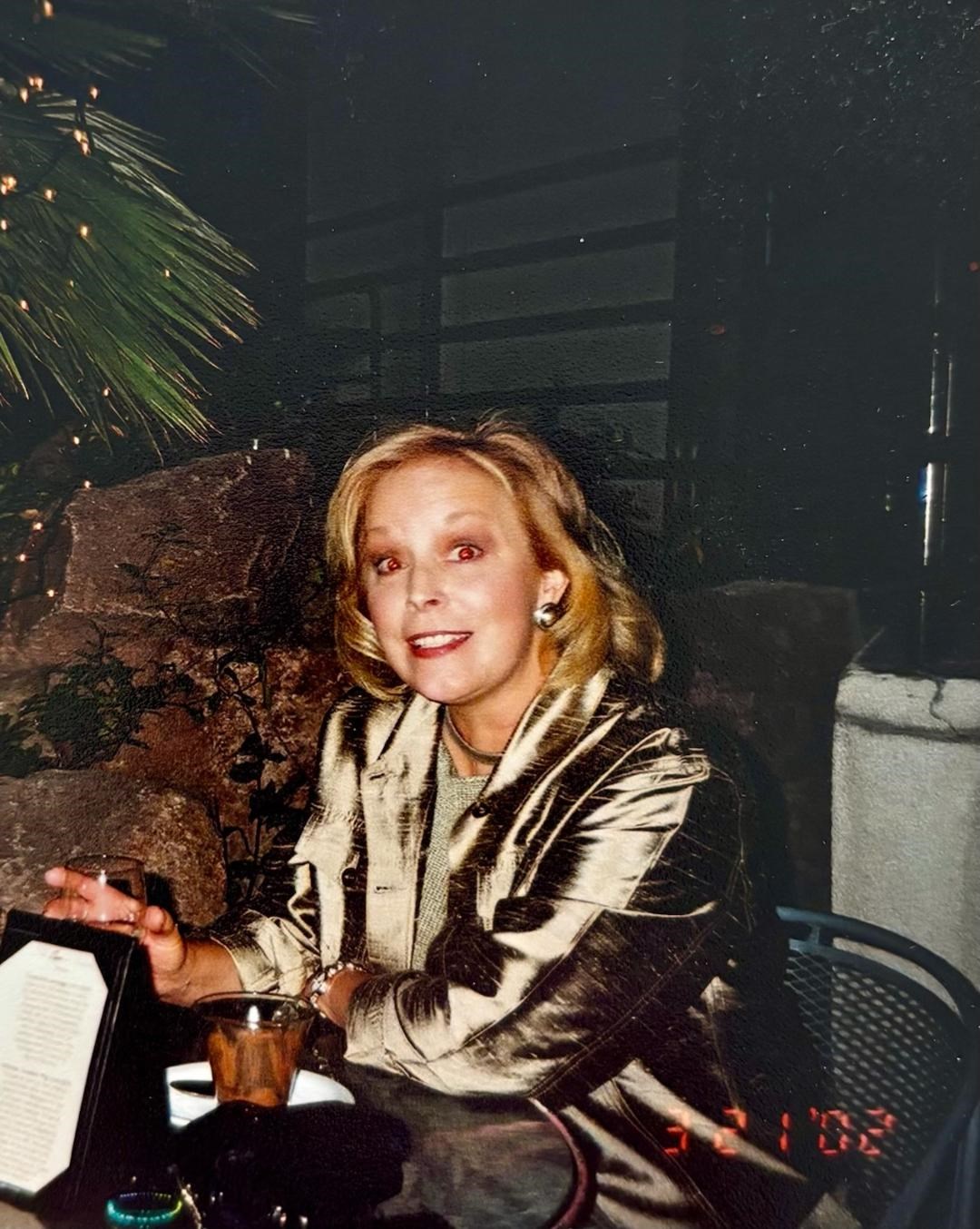 Obituario de Karen Jean Henry