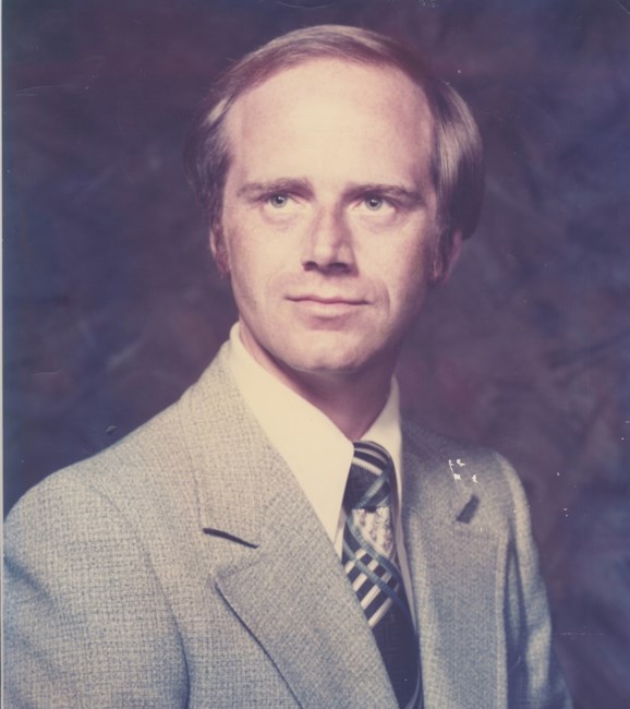 Obituary of Floyd Russell Littlefield