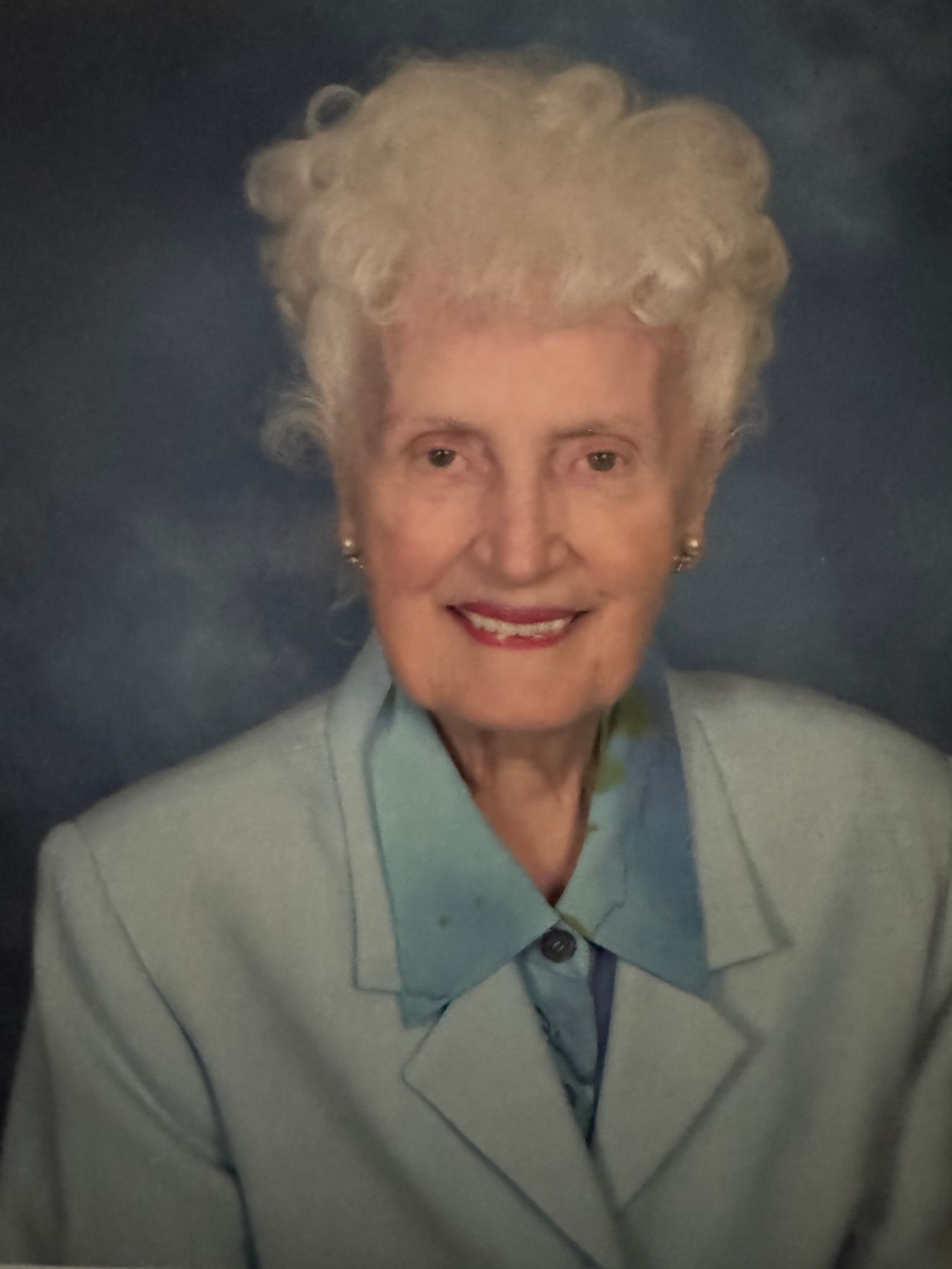 Obituary of Helen Knab
