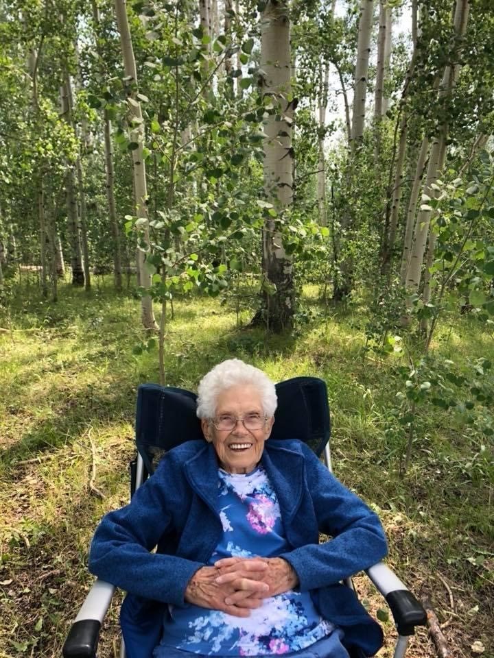 Avis de décès de Violet Marie Templeton