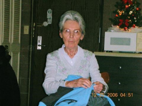 Obituary of Gladys E. Moyer