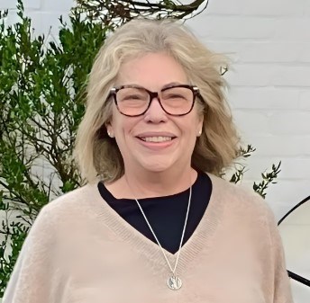 Obituary of Lori Leigh Pierce Dunphy