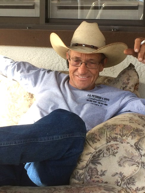 Obituary of Hal Petersen