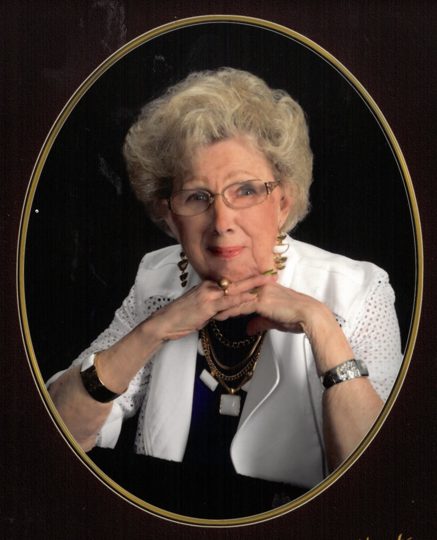 Obituary of Julia Marie Hoefler