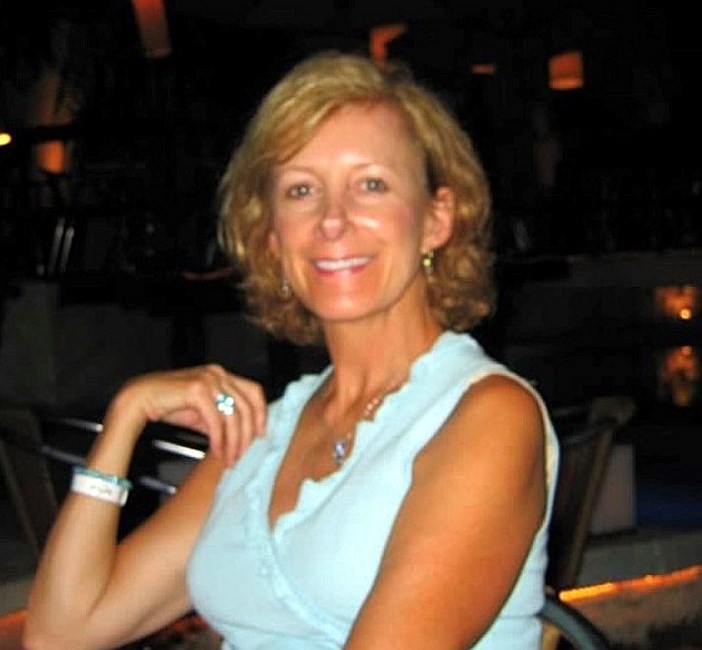 Obituary of Barbara Atkins Royster
