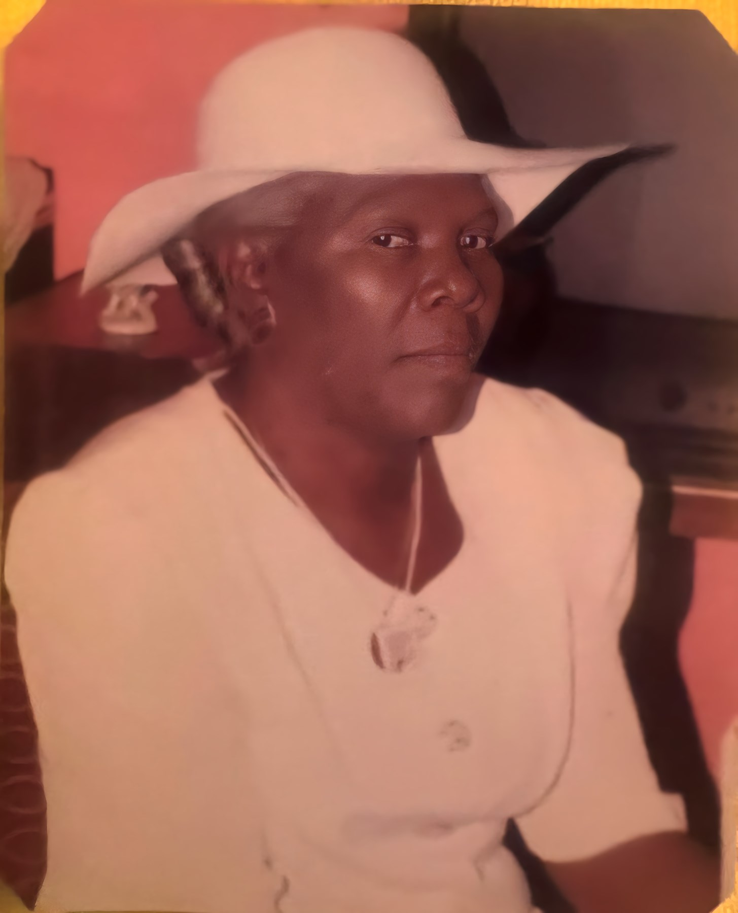 Obituary of Yvonne Georges Stonge