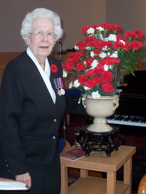Obituario de Betty Ada nee Phillips Worthington