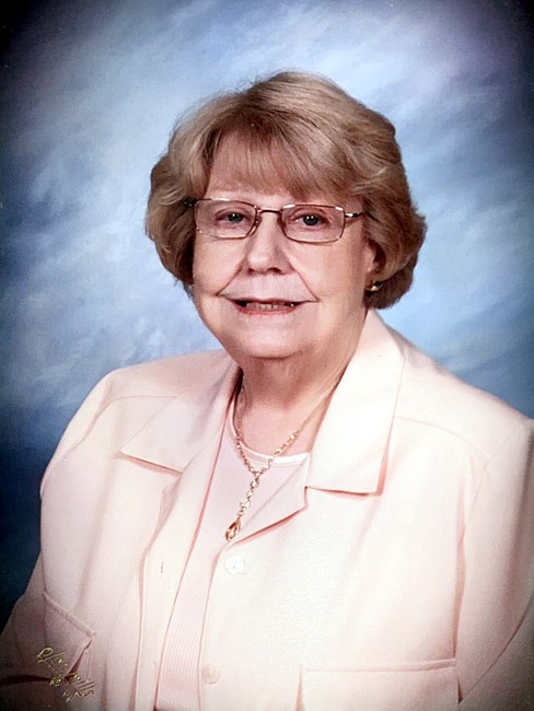 Obituary of Helen "Maxine" Burks