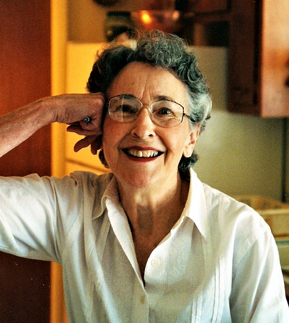Obituary of Elizabeth Solomon