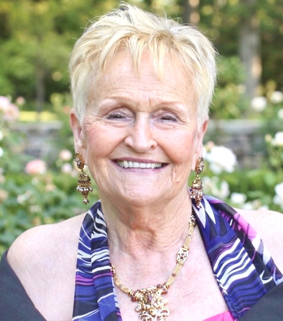 Obituary of Joanne Ray