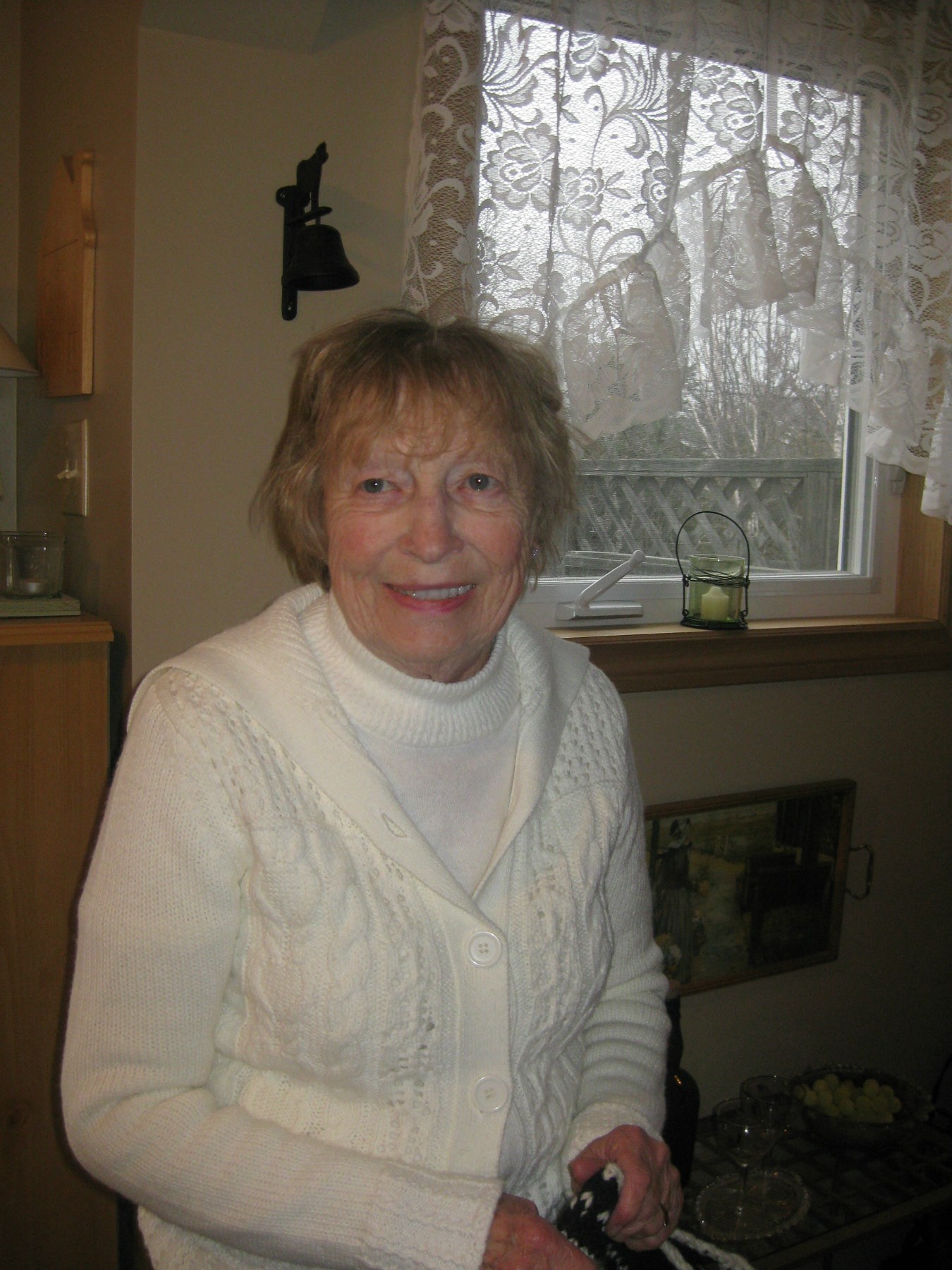 Obituary of Evelyn Laura McDonald (nee Arnold)