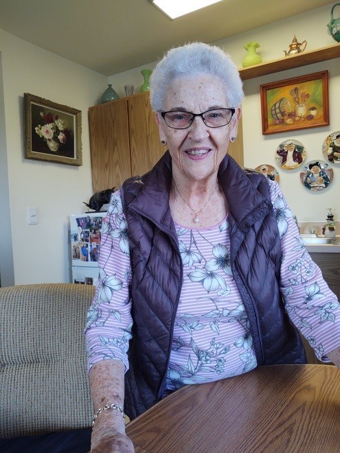 Obituary of Phyllis Elnora Land