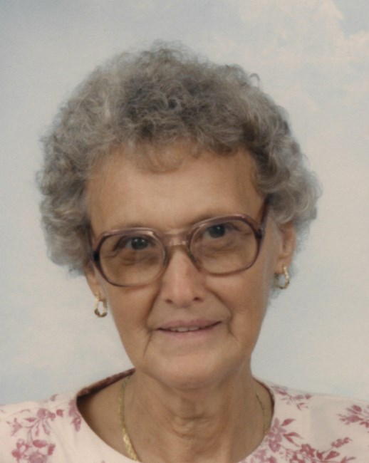 Obituario de Laura Davidson Smith