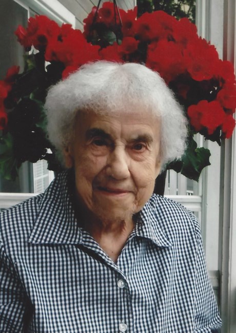 Verret, Germaine Germaine--paradis--quebec-qc-obituary.jpg?crop=%288.452830188679245%2C6.041666666666666%2C248.75471698113208%2C345