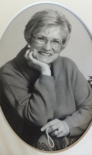 Obituary of June Evelyn Ross