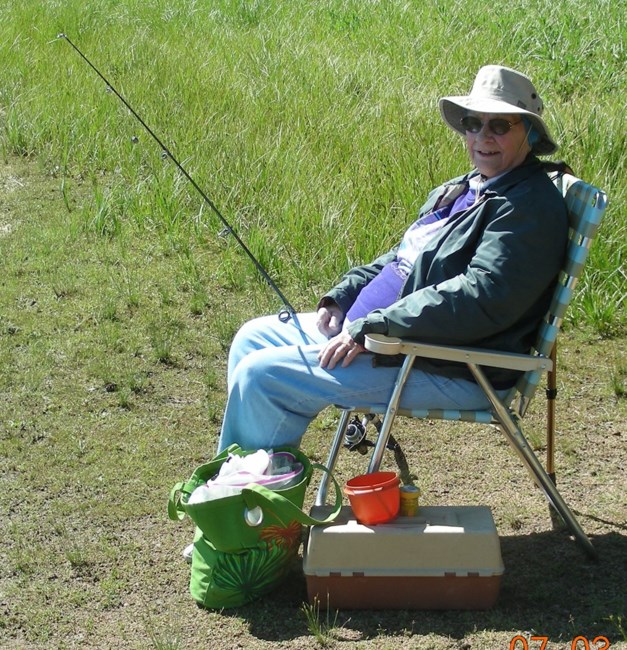 Obituary of Dorothy R. Edwards