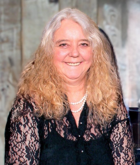 Obituary of Tracey E Wayne