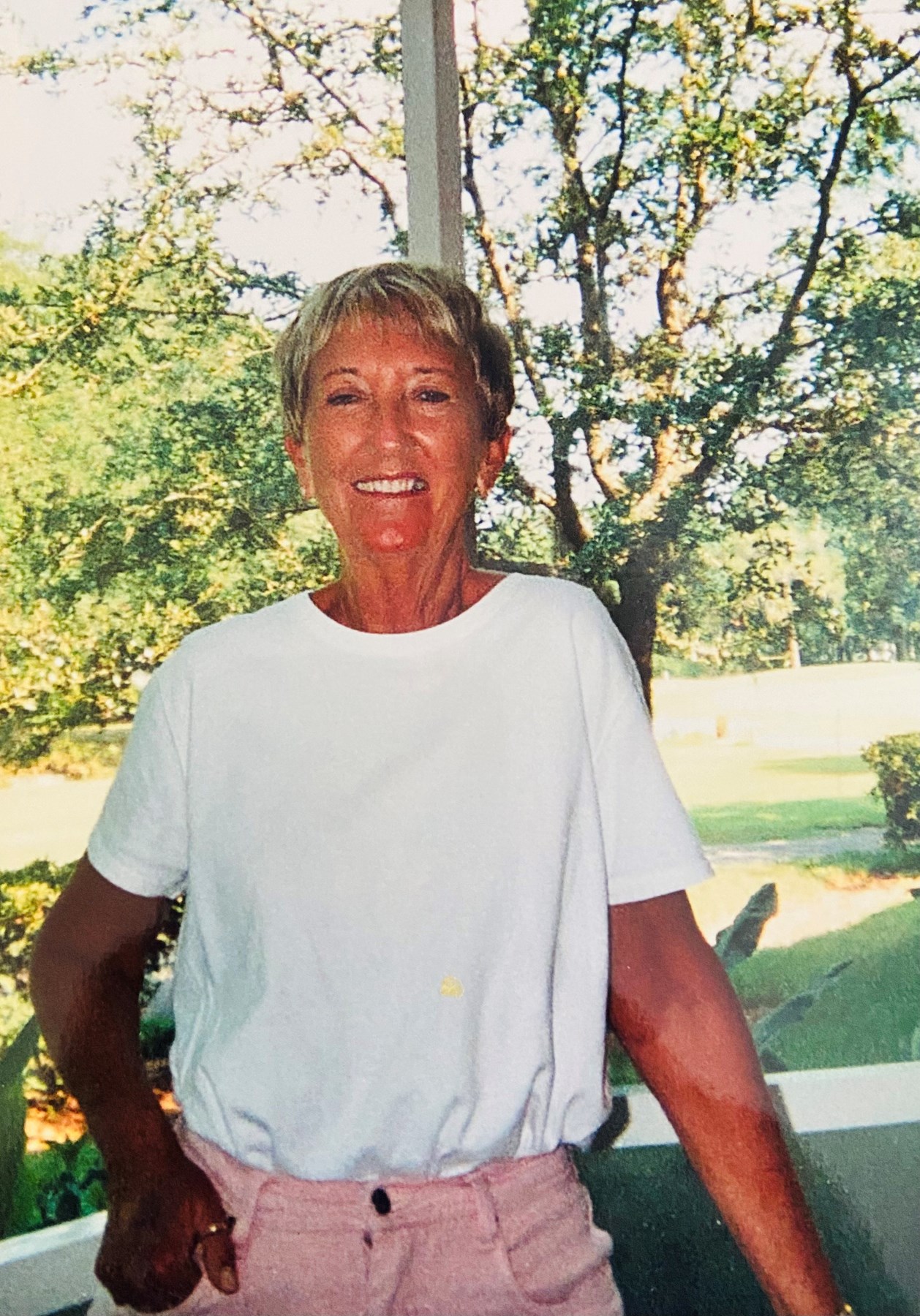 Obituary of Anna Mae Harris