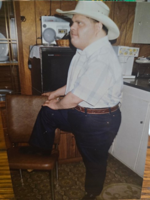 Obituary of Ernesto Hill
