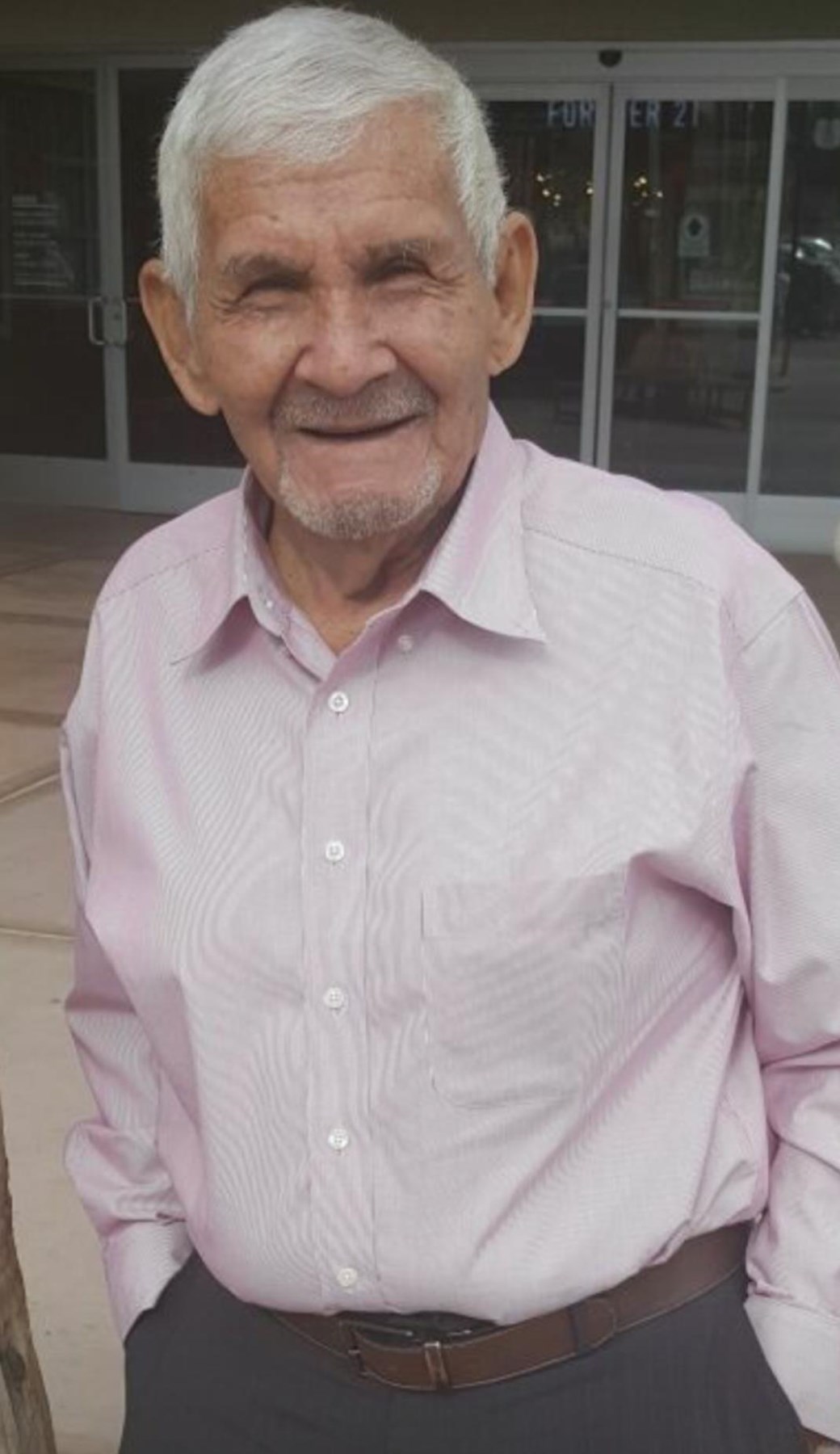 Obituary of Guillermo Gomez Vasquez