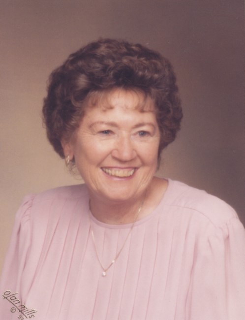 Obituary of Lois K Farnsworth