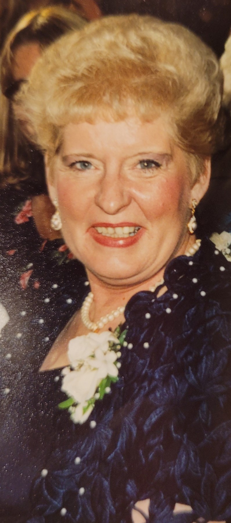 Obituary of Nancy Edwards Kosaka