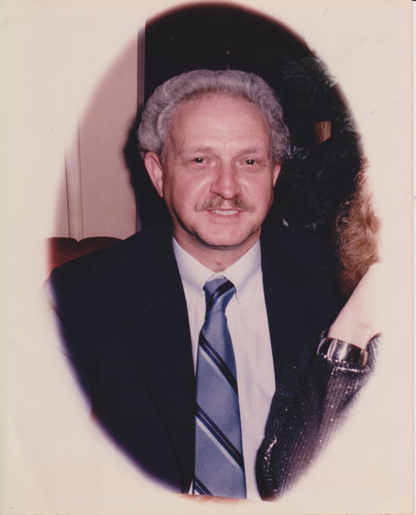 Obituary of James Davis Hamilton