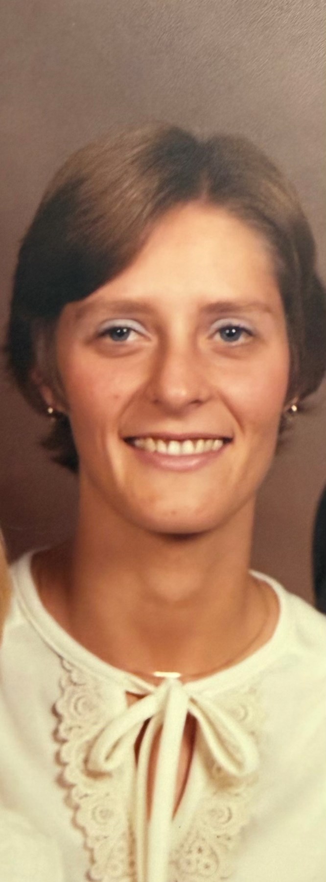 Obituary of Terri Lynn Muskovin