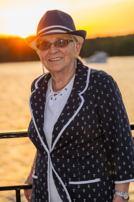 Obituary of Rachel Roy