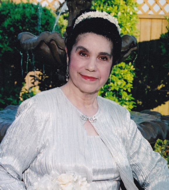 Obituary of Gloria V. Garza