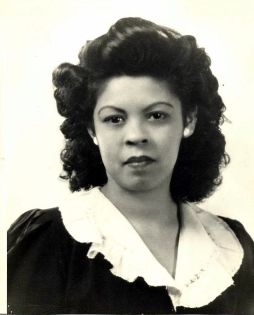 Obituary of Helen Rios Lopez