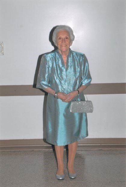 Obituary of Mildred Violet Norwood Reynolds