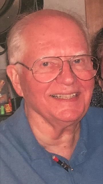 Obituary of Robert "Bob" M Lucas