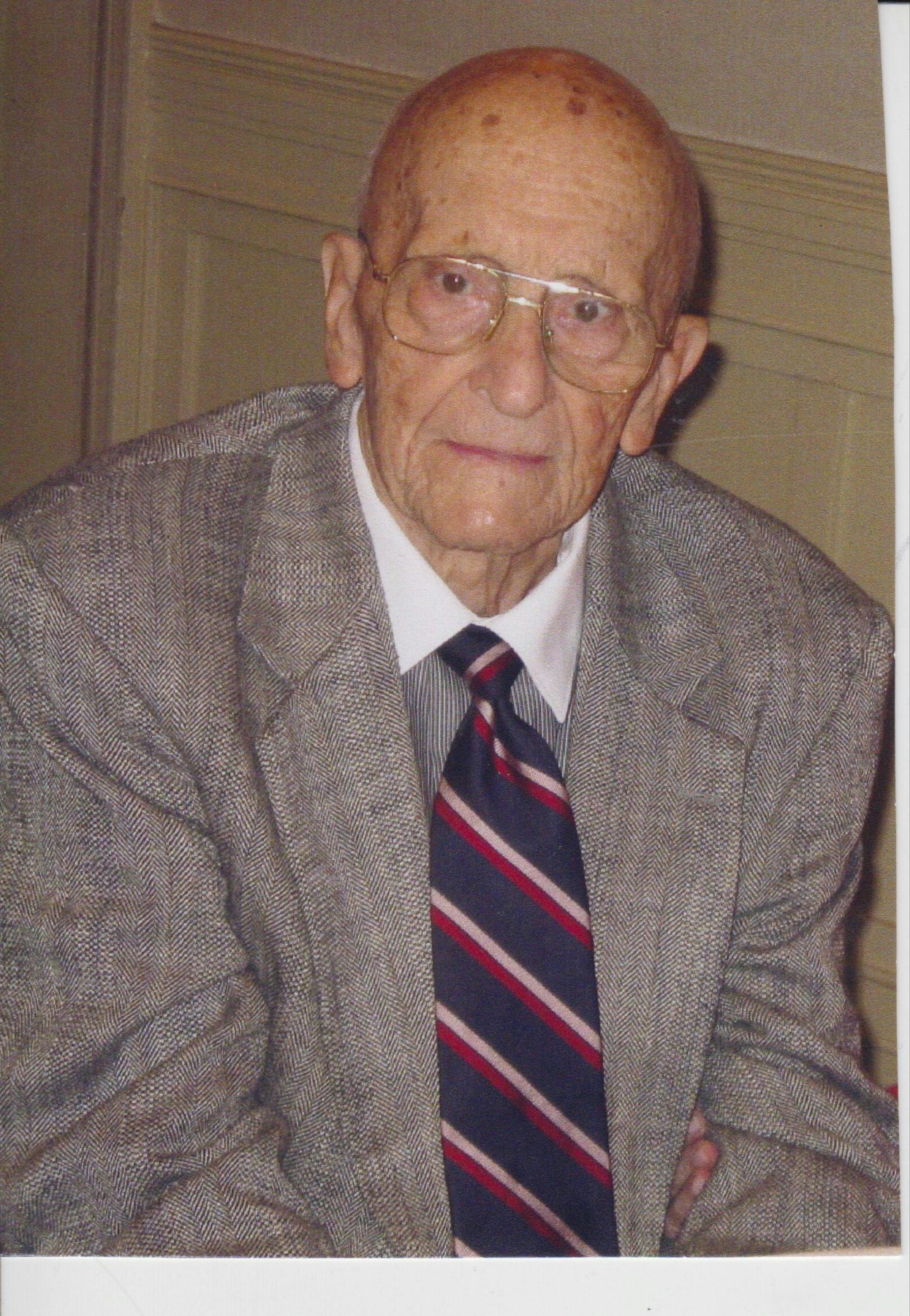 Obituary of Roger Lewis Corbeille