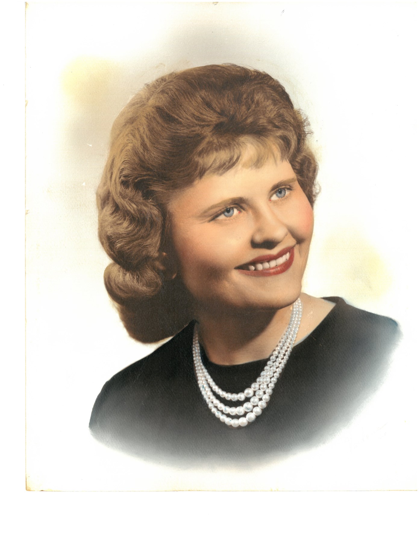 Obituary of Mary Yvonne Clark