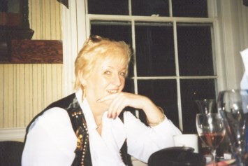 Obituary of Carole Shackleton